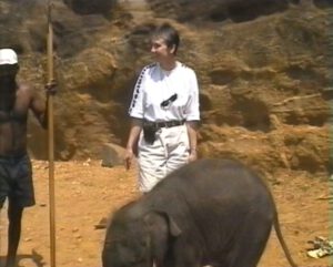 Urlaub Sri Lanka - Silvia mit Elefanten